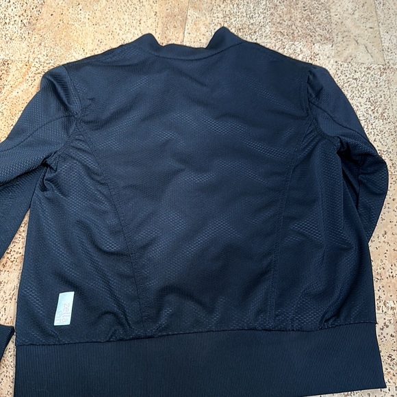 Gorgeous, reversible (EUC ) Zella girl’s athletic jacket. - Picture 8 of 14